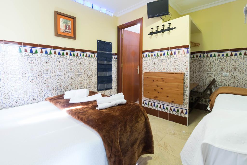 Habitación Doble con cama supletoria - Cama doble + cama individual